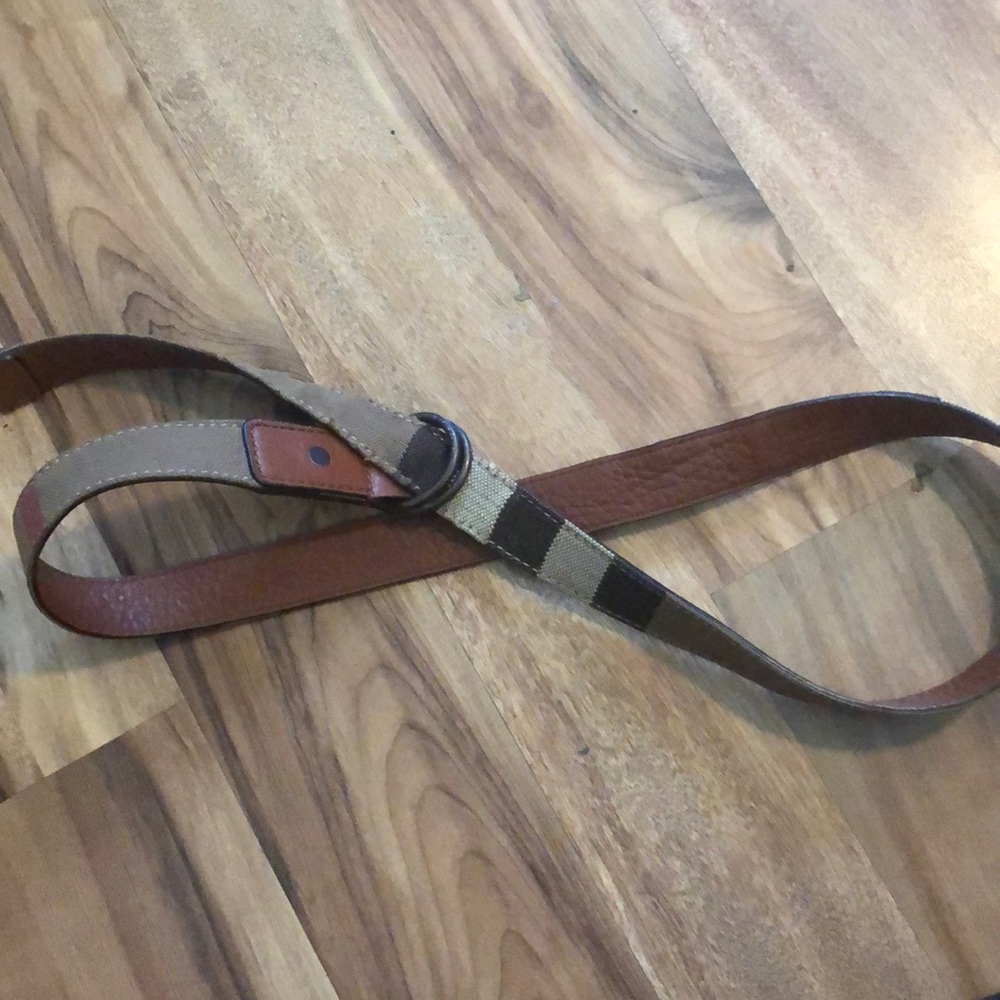 Men’s Burberry belt